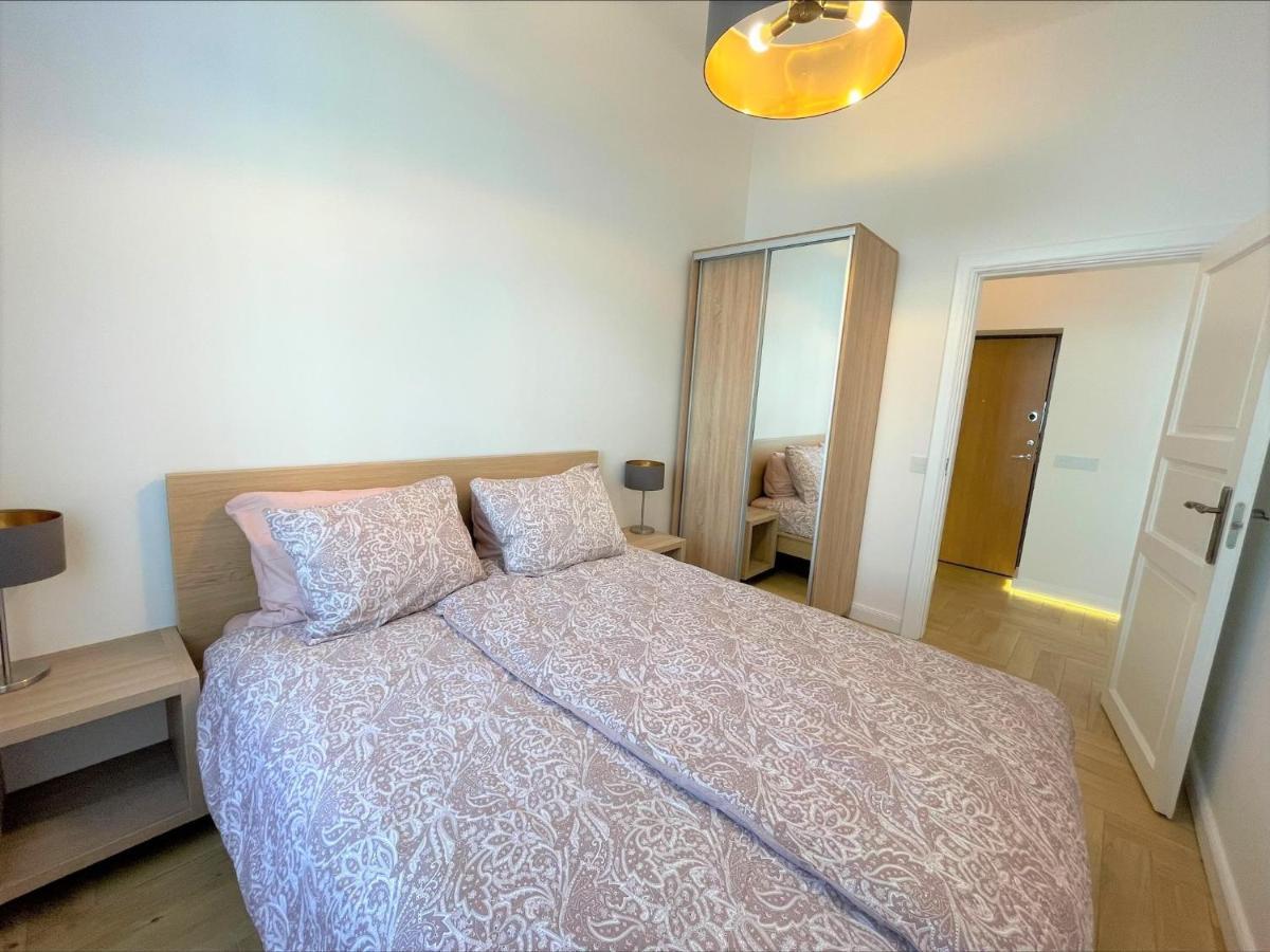 Picturesque Old Town Apartment With Charming Balcony كاوناس المظهر الخارجي الصورة